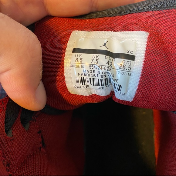 Nike Air Jordan 1 Mid ‘black red’ - Picture 10 of 10